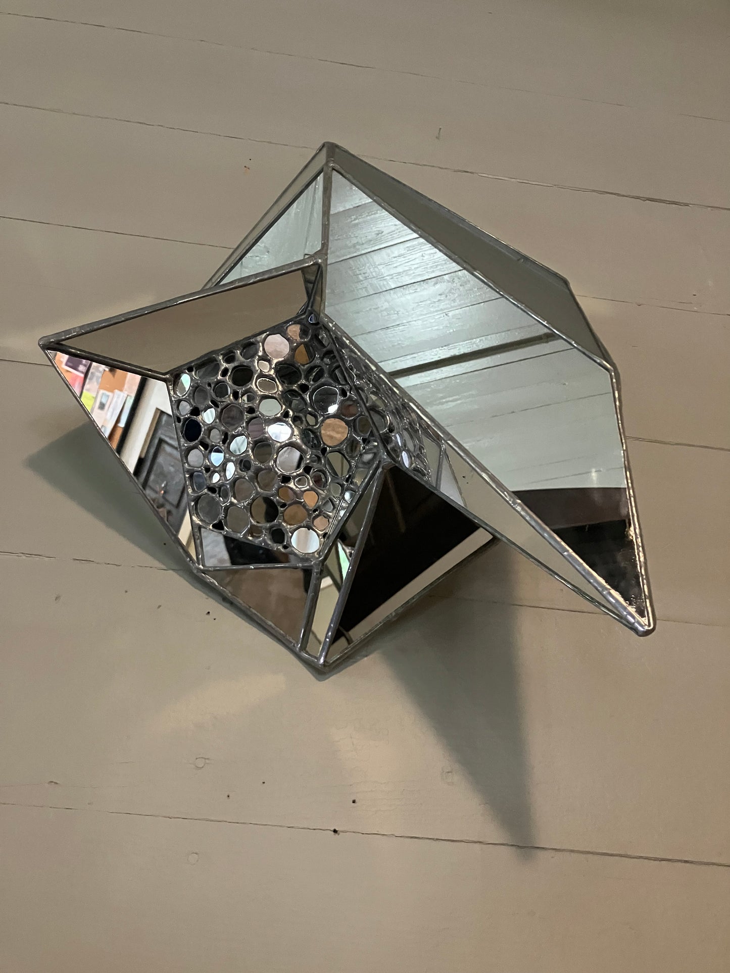 Wall Mirror Pod 2